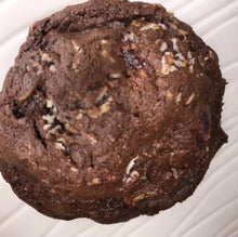Load image into Gallery viewer, Cookie of the Month Club - Critical Hit Cookies