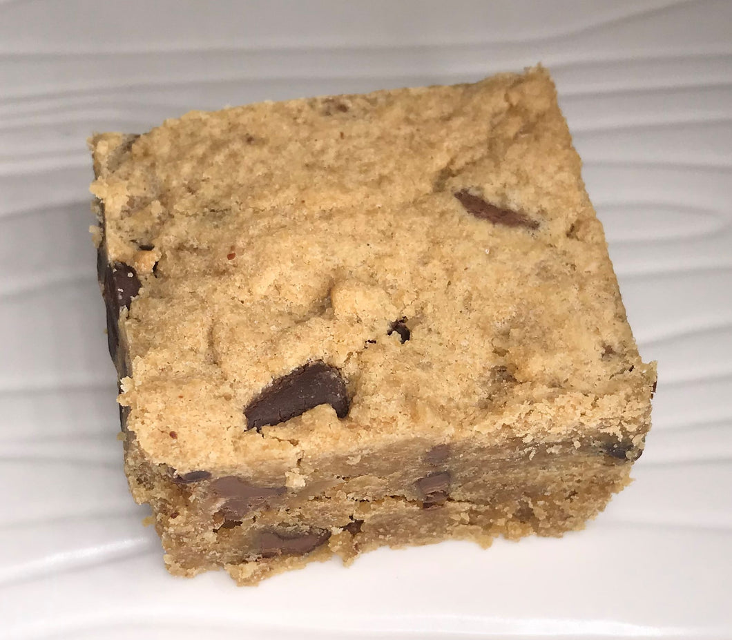 Sugar Free Peanut Butter Chocolate Chip Blondie - Critical Hit Cookies